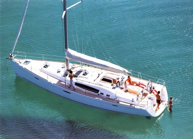 Oceanis 50 - a5.jpg